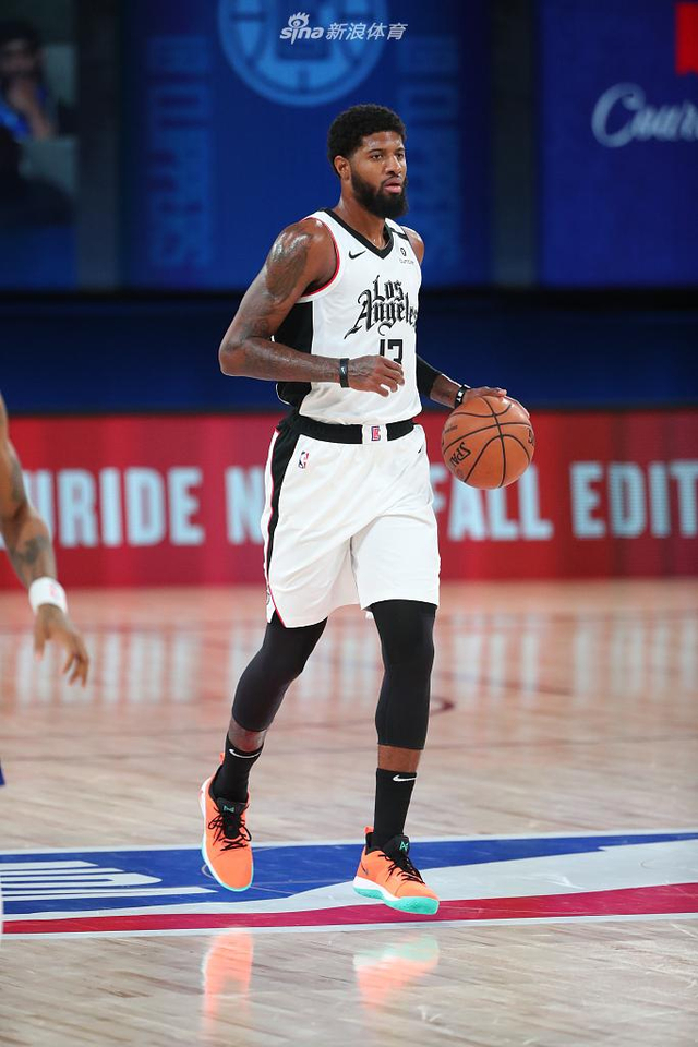 一颗耀眼的 一颗耀眼的